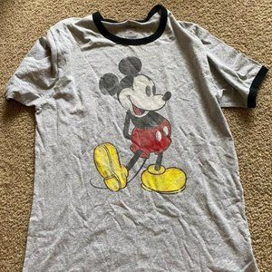 Men's Disney Mickey Mouse vintage style shirt